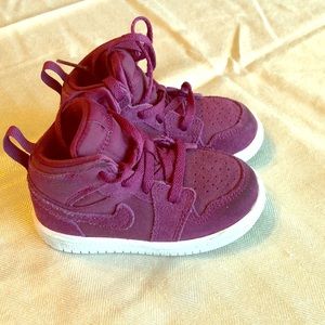 Toddler girl air Jordan suede purple size 6c